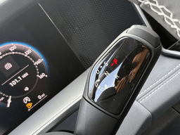 Volkswagen Tiguan SE 2.0T FWD 2025