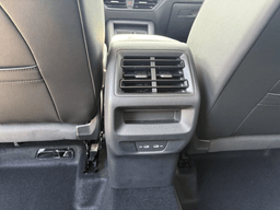 Volkswagen Tiguan SE 2.0T FWD 2025