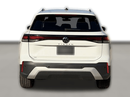 Volkswagen Tiguan SE 2.0T FWD 2026