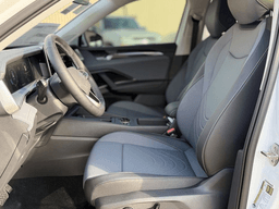 Volkswagen Tiguan SE 2.0T FWD 2026