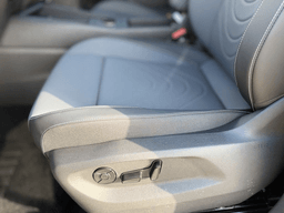 Volkswagen Tiguan SE 2.0T FWD 2026