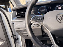 Volkswagen Tiguan SE 2.0T FWD 2026