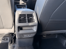 Volkswagen Tiguan SE 2.0T FWD 2026