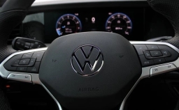 Volkswagen Tiguan SE R-Line Black 2.0T 4MOTION 2025