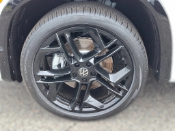 Volkswagen Tiguan SE R-Line Black 2.0T 4MOTION 2026