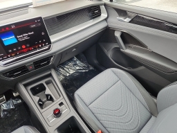 Volkswagen Tiguan SE R-Line Black 2.0T 4MOTION 2026