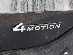 Volkswagen Tiguan SE R-Line Black 2.0T 4MOTION 2026