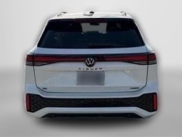 Volkswagen Tiguan SE R-Line Black 2.0T 4MOTION 2026