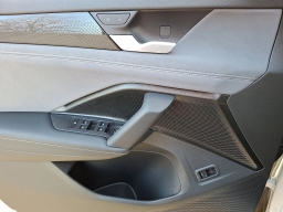 Volkswagen Tiguan SE R-Line Black 2.0T 4MOTION 2026