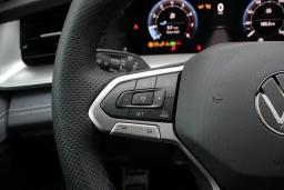 Volkswagen Tiguan SE R-Line Black 2.0T 4MOTION 2025