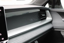 Volkswagen Tiguan SE R-Line Black 2.0T 4MOTION 2025