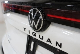 Volkswagen Tiguan SE R-Line Black 2.0T 4MOTION 2025