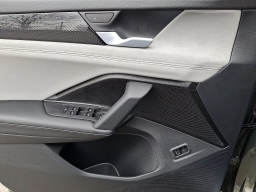 Volkswagen Tiguan SE R-Line Black 2.0T 4MOTION 2026