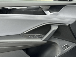 Volkswagen Tiguan SE R-Line Black 2.0T FWD 2026