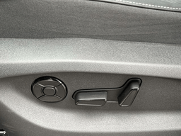 Volkswagen Tiguan SE R-Line Black 2.0T FWD 2026