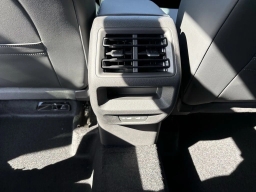 Volkswagen Tiguan SE R-Line Black 2.0T FWD 2026