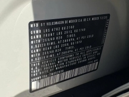 Volkswagen Tiguan SE R-Line Black 2.0T FWD 2026