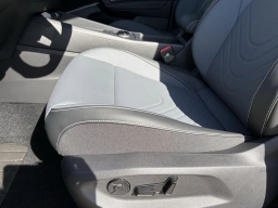 Volkswagen Tiguan SE R-Line Black 2.0T FWD 2026