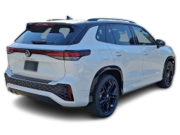 Volkswagen Tiguan SE R-Line Black FWD 2026