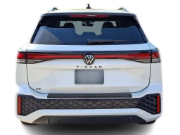 Volkswagen Tiguan SE R-Line Black FWD 2026