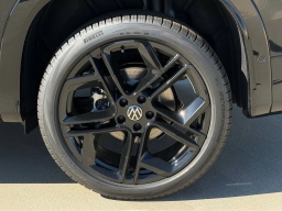 Volkswagen Tiguan SE R-Line Black 2.0T FWD 2026