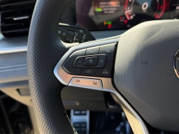 Volkswagen Tiguan SE R-Line Black 2.0T FWD 2026