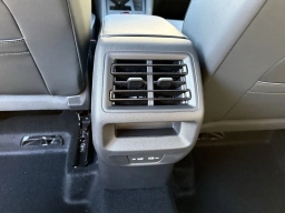 Volkswagen Tiguan SE R-Line Black 2.0T FWD 2026