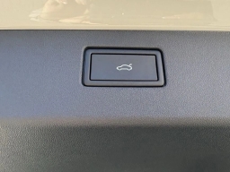 Volkswagen Tiguan SE R-Line Black 2.0T FWD 2026