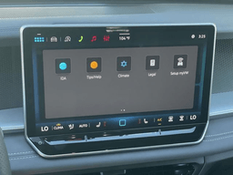 Volkswagen Tiguan SE R-Line Black 2.0T FWD 2026