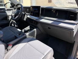 Volkswagen Tiguan SE R-Line Black 2.0T FWD 2026