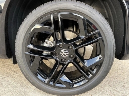 Volkswagen Tiguan SE R-Line Black 2.0T FWD 2026