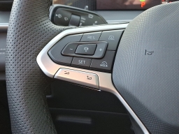 Volkswagen Tiguan SE R-Line Black 2.0T FWD 2026