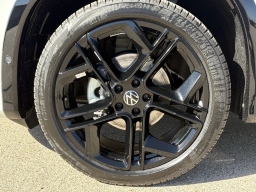 Volkswagen Tiguan SE R-Line Black 2.0T FWD 2026