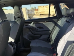 Volkswagen Tiguan SE R-Line Black 2.0T FWD 2026