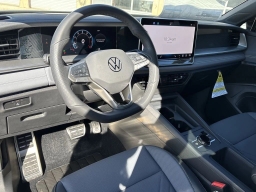 Volkswagen Tiguan SE R-Line Black 2.0T FWD 2026