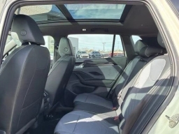 Volkswagen Tiguan SE R-Line Black 2.0T FWD 2026