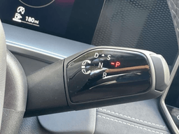 Volkswagen Tiguan SE R-Line Black 2.0T FWD 2026