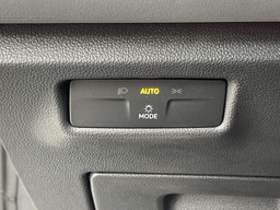 Volkswagen Tiguan SE R-Line Black 2.0T FWD 2026