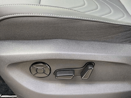 Volkswagen Tiguan SE R-Line Black 2.0T FWD 2026