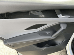 Volkswagen Tiguan SE R-Line Black 2.0T FWD 2026