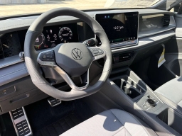 Volkswagen Tiguan SE R-Line Black 2.0T FWD 2026