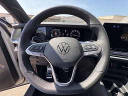 Volkswagen Tiguan SE R-Line Black 2.0T FWD 2026