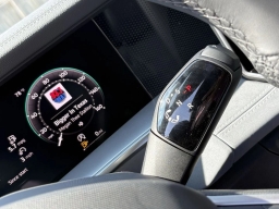 Volkswagen Tiguan SE R-Line Black 2.0T FWD 2026