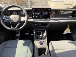 Volkswagen Tiguan SE R-Line Black 2.0T FWD 2026