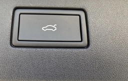 Volkswagen Tiguan SE R-Line Black 2.0T FWD 2026