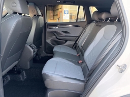 Volkswagen Tiguan SE R-Line Black 2.0T FWD 2026