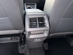 Volkswagen Tiguan SE R-Line Black 2.0T FWD 2026