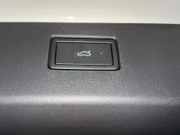 Volkswagen Tiguan SE R-Line Black 2.0T FWD 2026