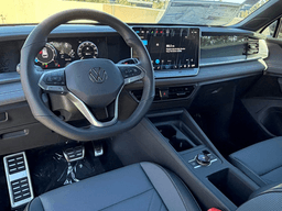 Volkswagen Tiguan SE R-Line Black 2.0T FWD 2026