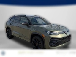 Volkswagen Tiguan SE R-Line Black 2.0T FWD 2026